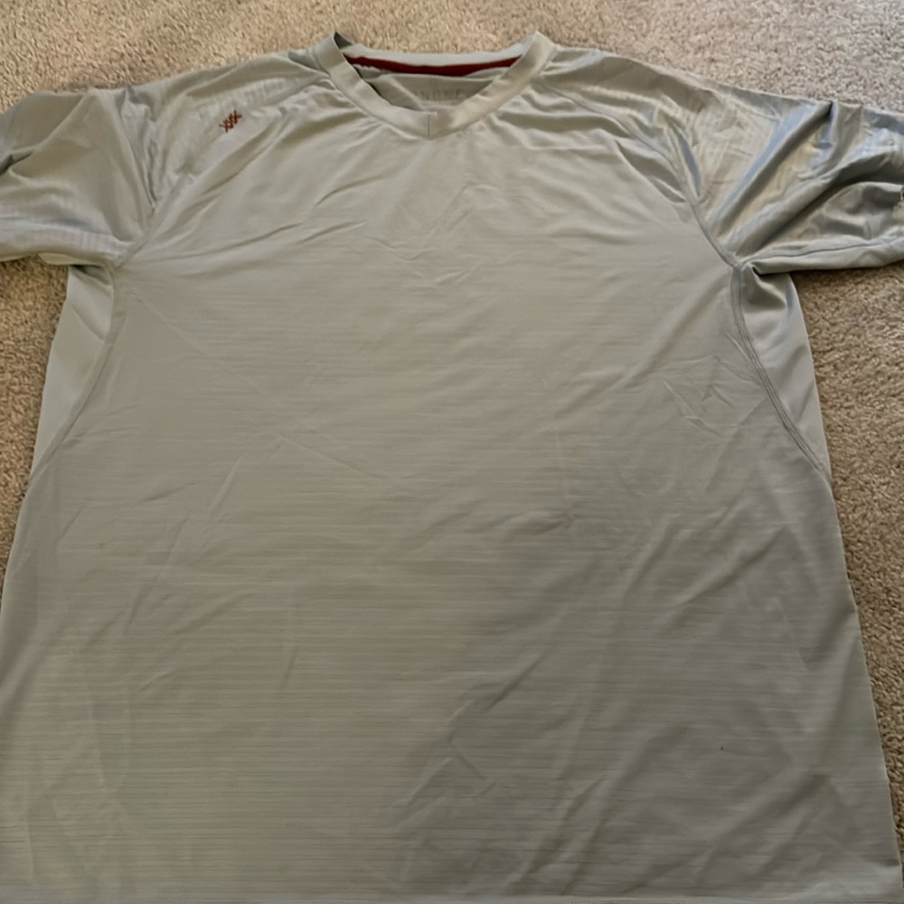 Rhône large grey tee